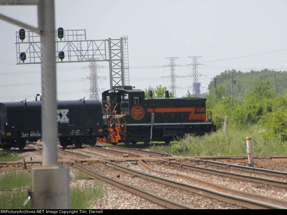 IHB 1503 crosses the diamond